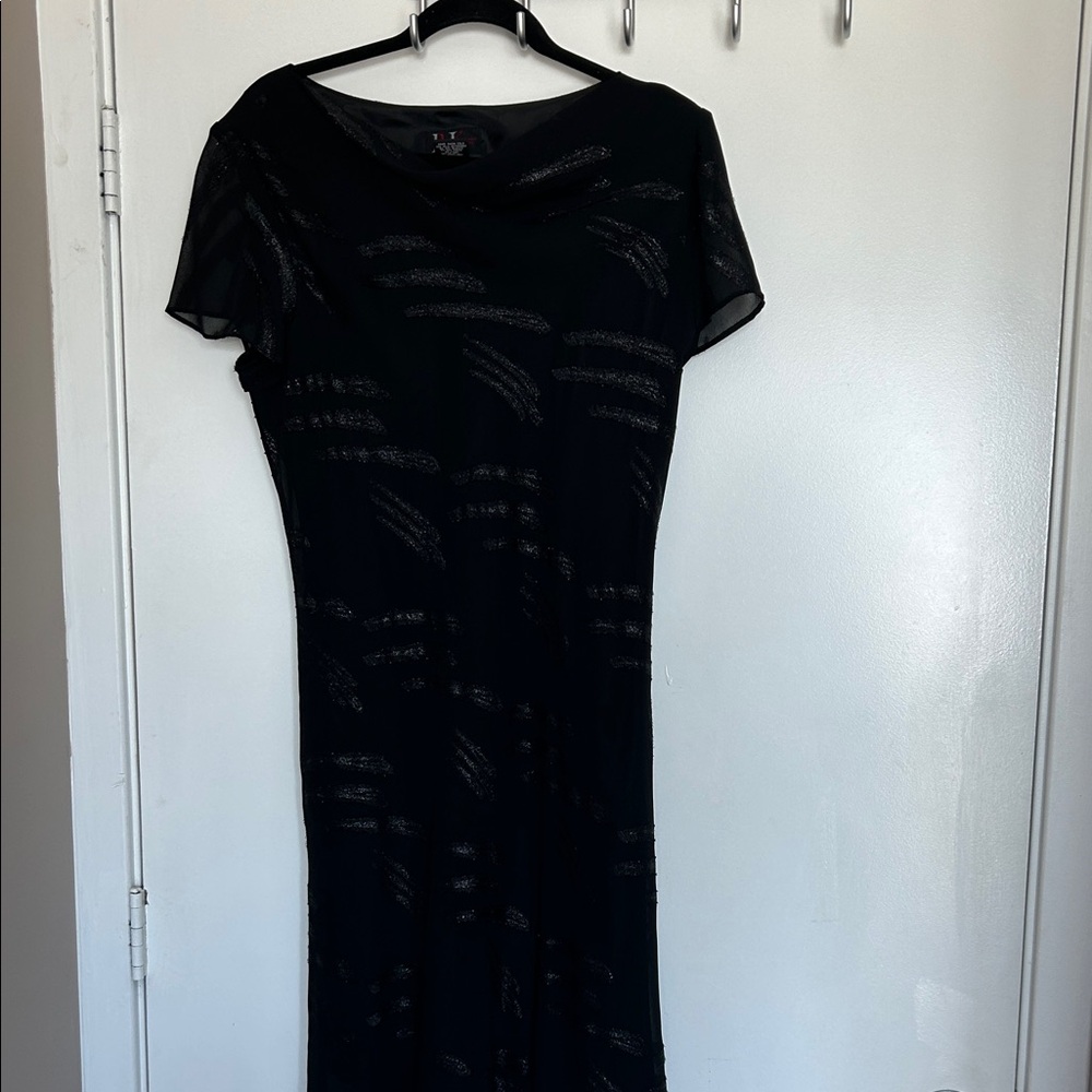 Chic Black Midi Dress